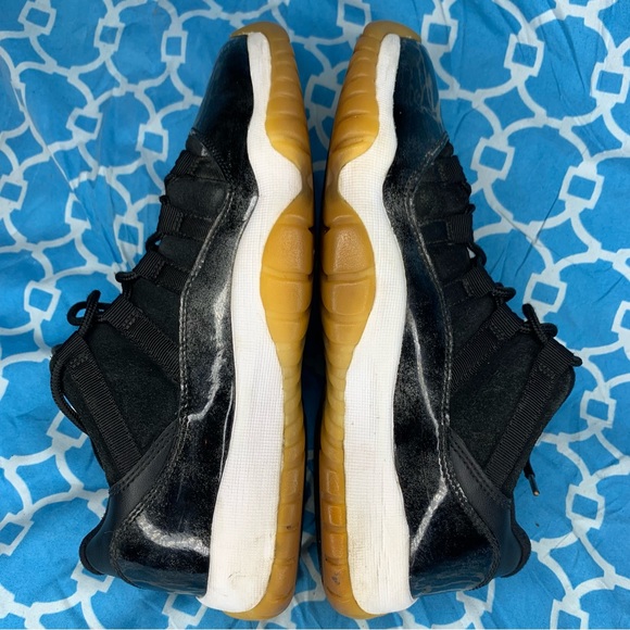 Nike Women’s size 8 Air Jordan 11 low Barons Retro OG gum wmns sneakers black 8w - Picture 6 of 11